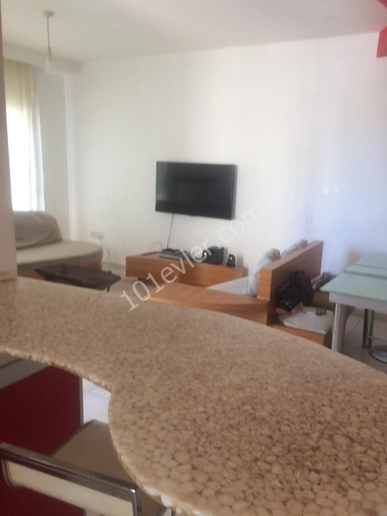 GİRNE ASLANLI VİLLA ARKASI 1. KATTA FULL EŞYALI KLİMALI 138M2 3+1 KİRALIK DAİRE 