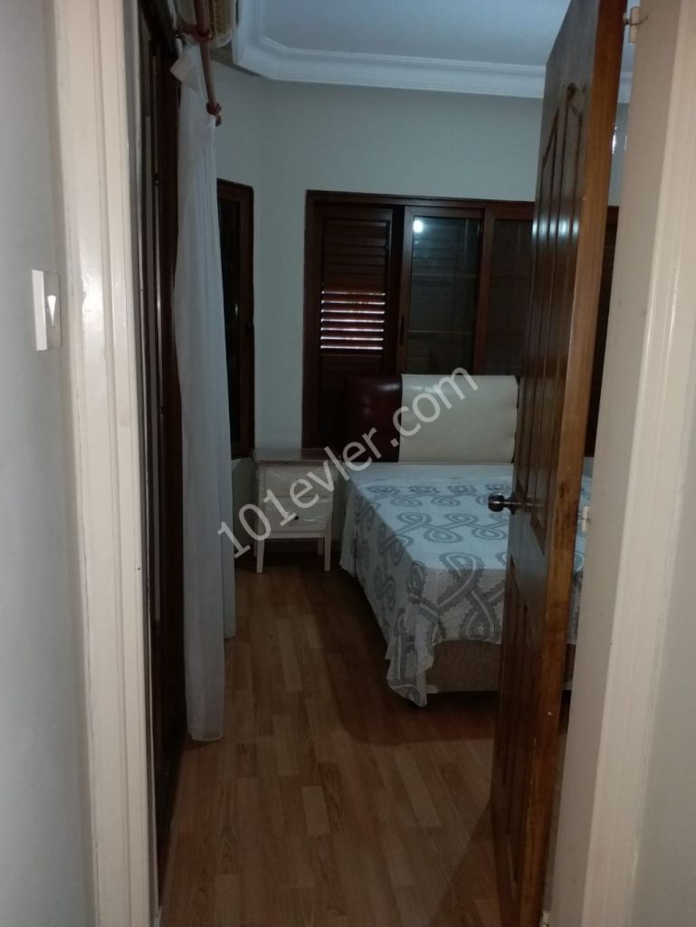 Flat To Rent in Girne Merkez, Kyrenia