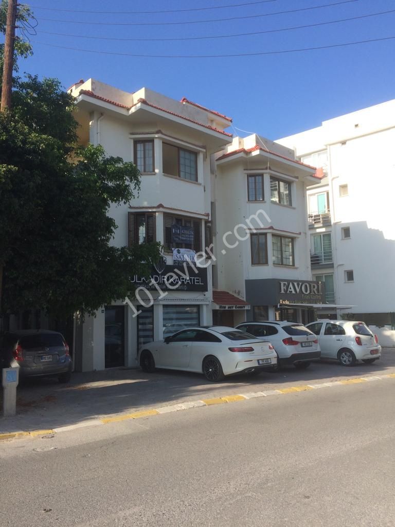 APARTMENT FOR SALE ( 3+1) IN KYRENIA CITY CENTER