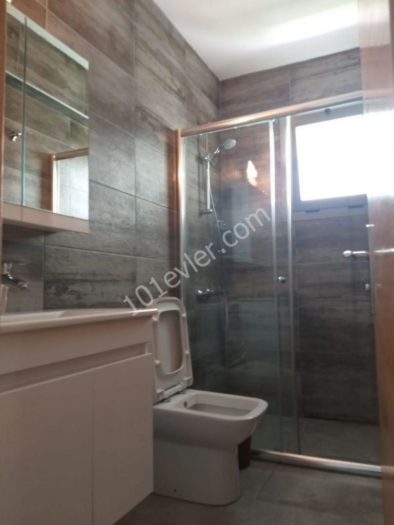 GİRNE MERKEZ LAVASH ARKASI KİRALIK 2+1 LÜX DAİRE