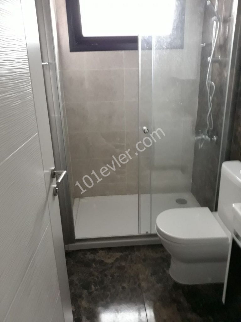 GİRNE MERKEZ DE SATILIK 2+1 LÜX DAİRE