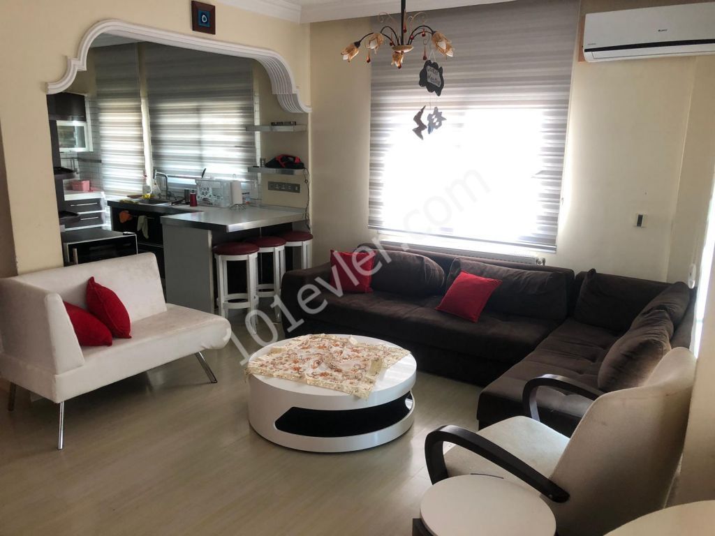 LEFKOŞA MERKEZ METEHAN BÖLGESİ SATILIK TÜRK KOÇANLI 3+1 DAİRE