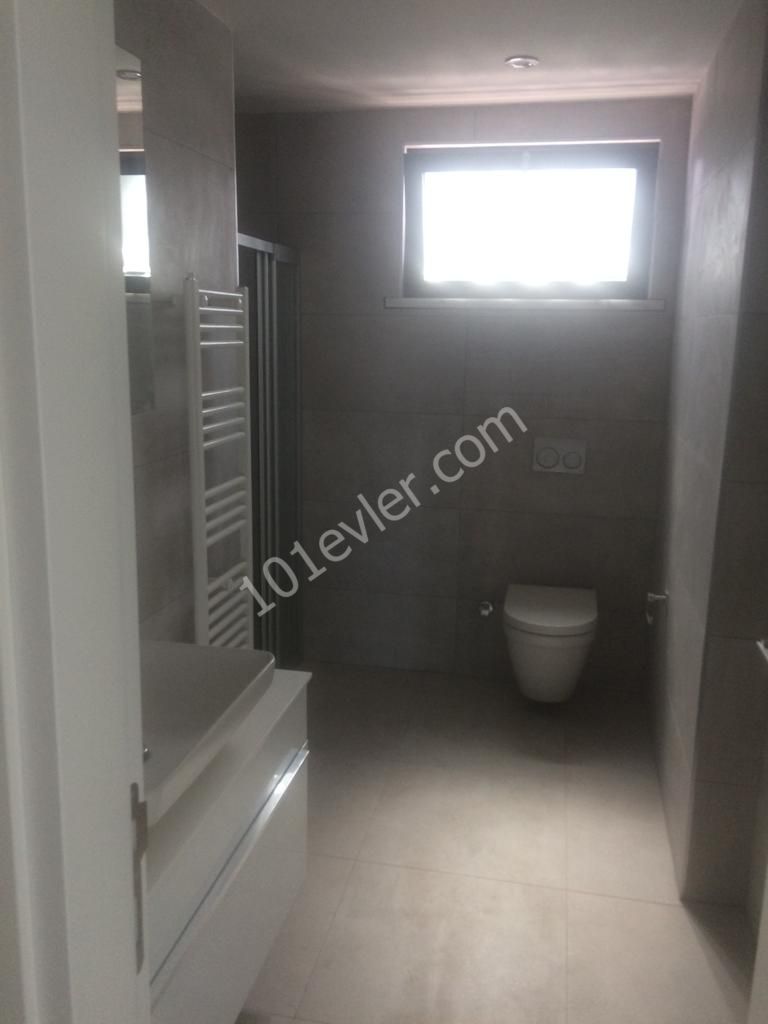 APARTMENT FOR RENT ( 2+1)  IN KYRENIA CITY CENTER