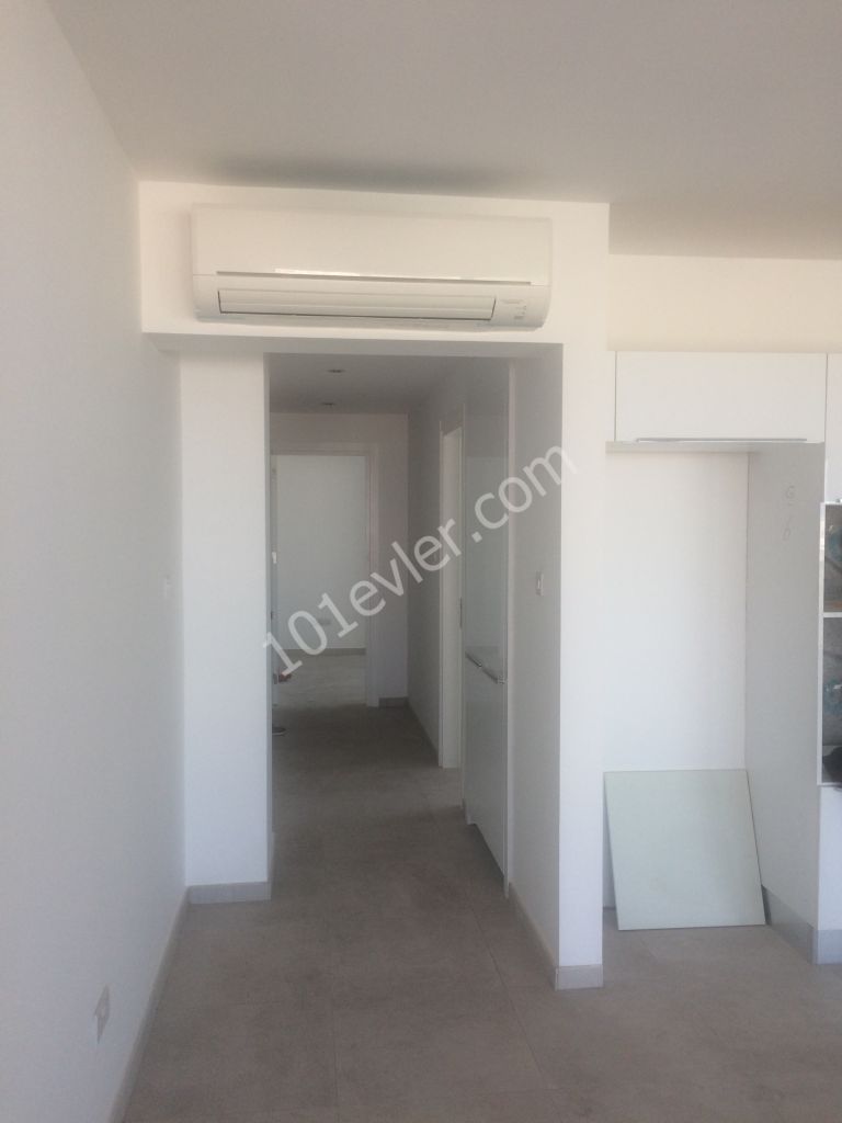 GİRNE MERKEZ SATILIK 2+1 ULTRA LÜX DAİRE