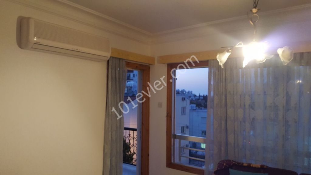 GİRNE MERKEZ DE KİRALIK 3+1 LÜX DAİRE