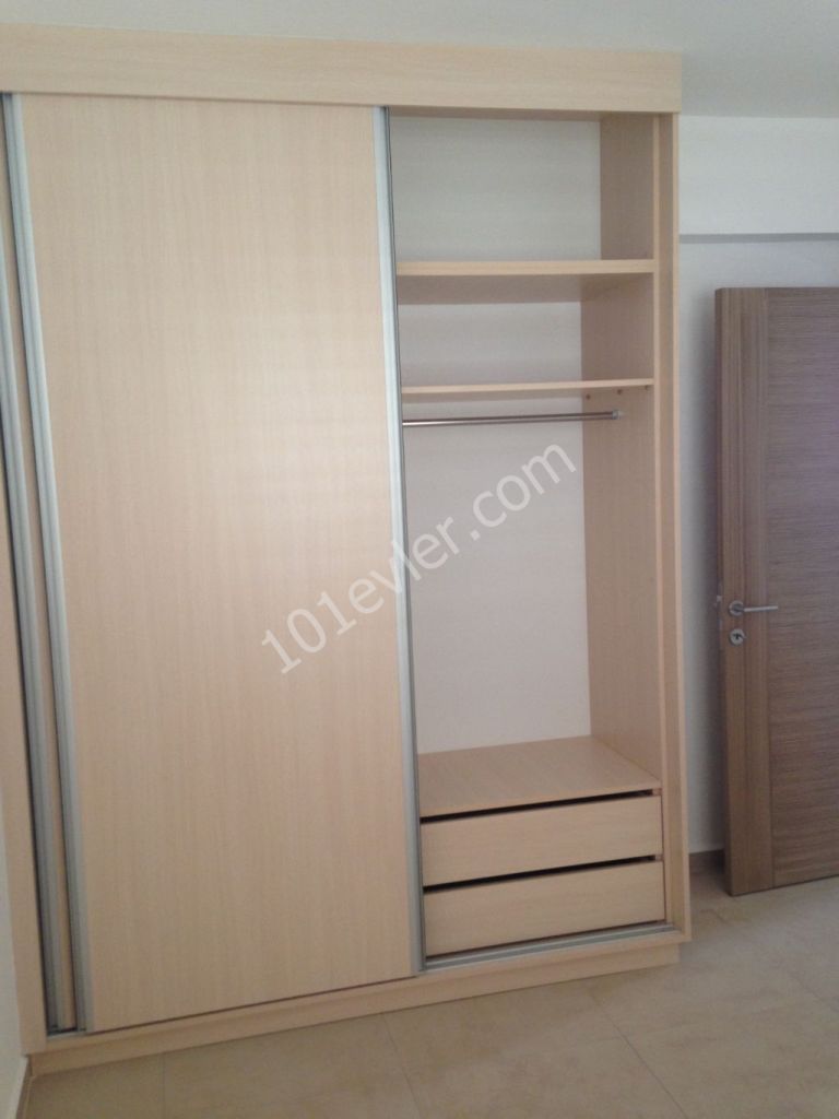 GİRNE MERKEZ DE KİRALIK 2+1 LÜX DAİRE