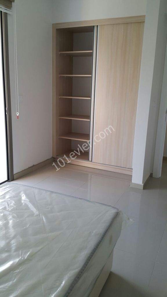 GİRNE MERKEZ DE KİRALIK 2+1 LÜX DAİRE