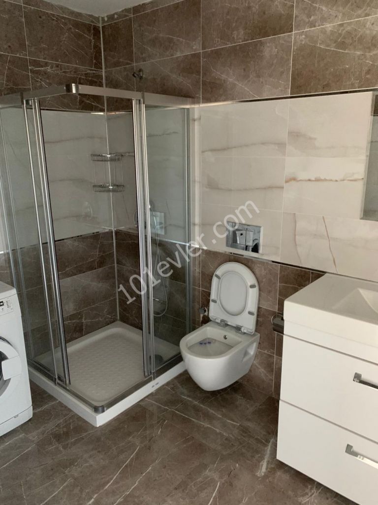 GİRNE MERKEZ DE KİRALIK 2+1 LÜX DAİRE