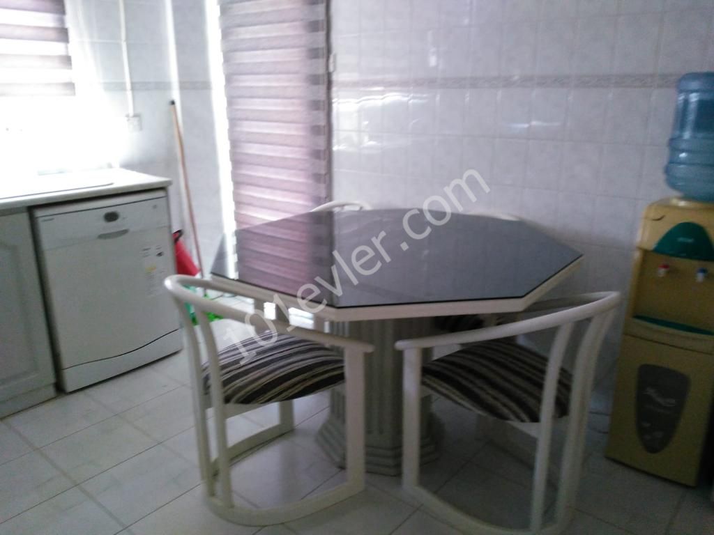 GİRNE MERKEZ DE SATILIK 3+1 LÜX DAİRE