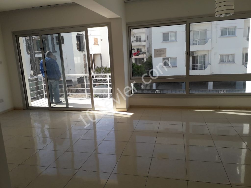 APARTMENT FOR RENT ( 3+1)  IN KYRENIA CITY CENTER