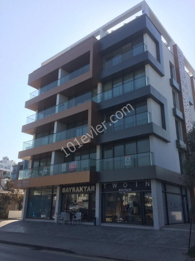 GİRNE MERKEZ DE KİRALIK 2+1 LÜX DAİRE