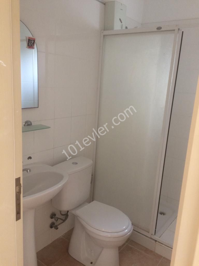 GİRNE MERKEZ DE SATILIK 2+1 DAİRE