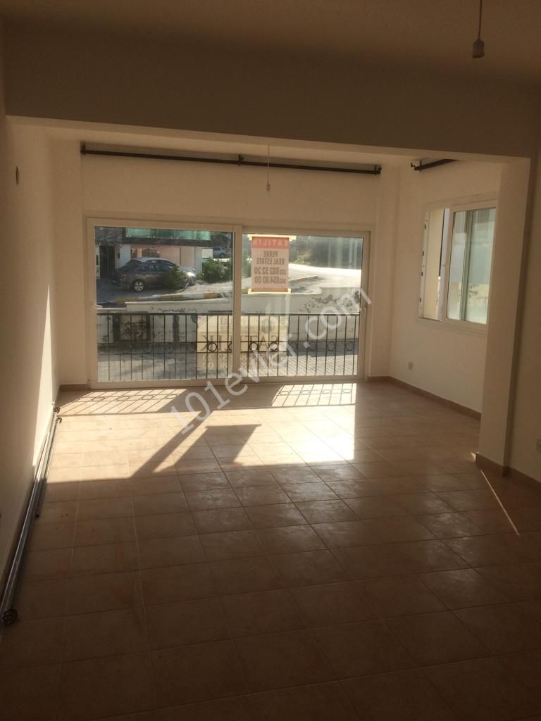 GİRNE MERKEZ DE SATILIK 2+1 DAİRE