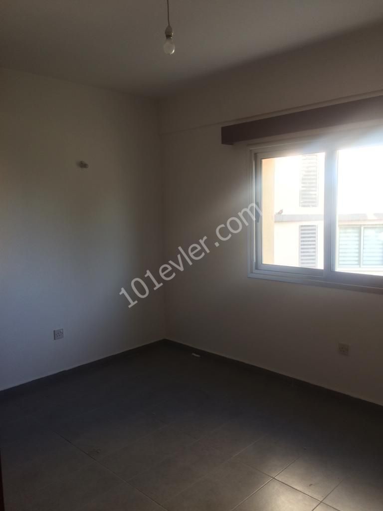 Flat To Rent in Girne Merkez, Kyrenia