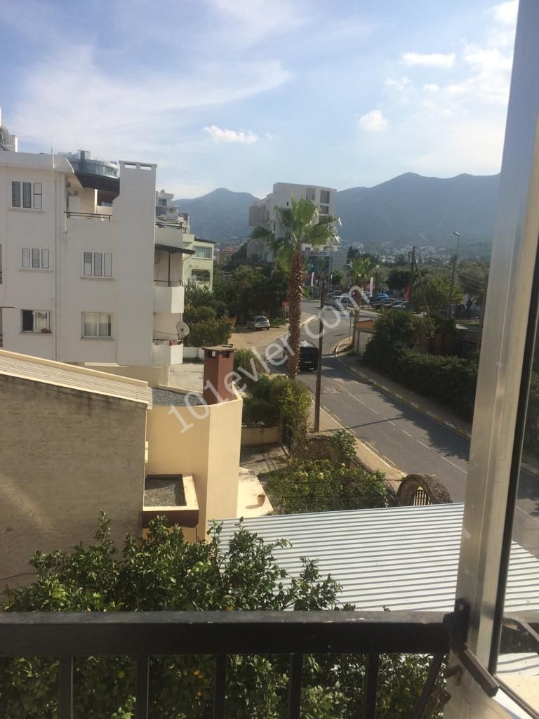 Flat To Rent in Girne Merkez, Kyrenia