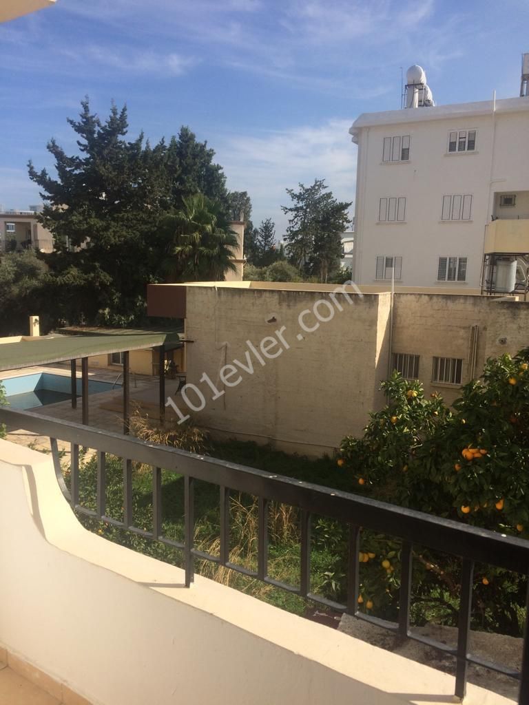 Flat To Rent in Girne Merkez, Kyrenia