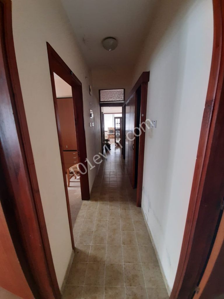 GİRNE MERKEZ DE KİRALIK 3+1 LÜX DAİRE