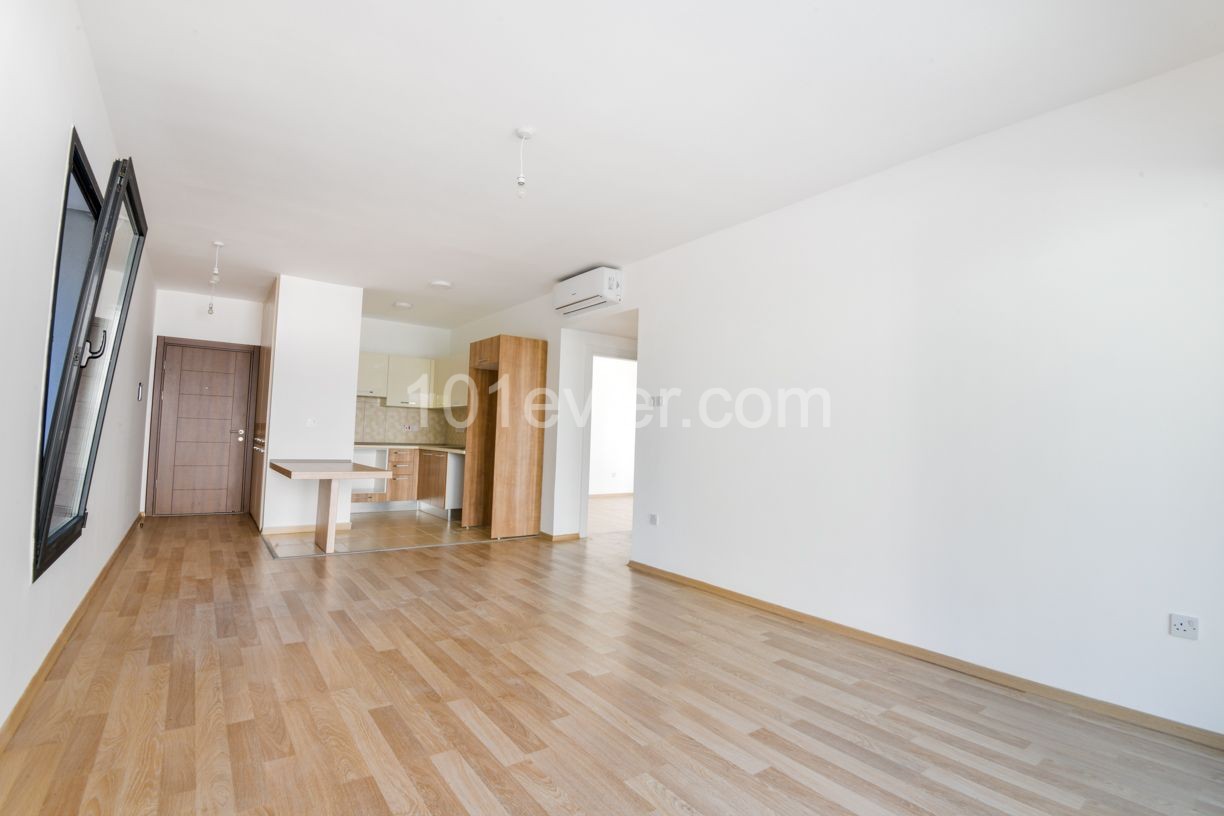 2+1 Apartments in the Center of Kyrenia ** 