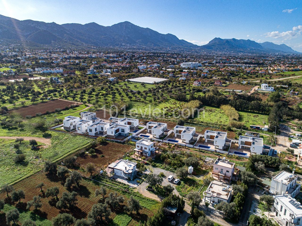 3 + 1 Villas FOR SALE in Kyrenia Çatalkoy ** 