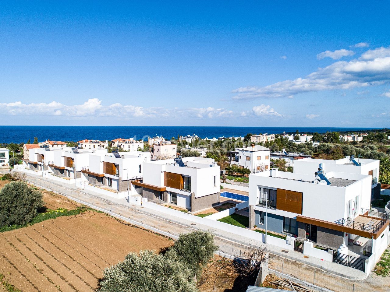 3 + 1 Villas FOR SALE in Kyrenia Çatalkoy ** 