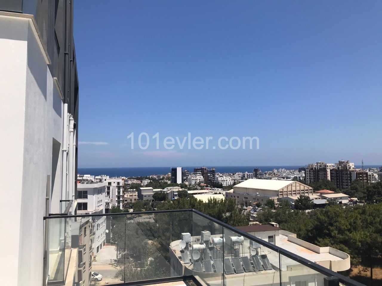 2+1 Penthouse FOR SALE in the Center of Kyrenia ** 