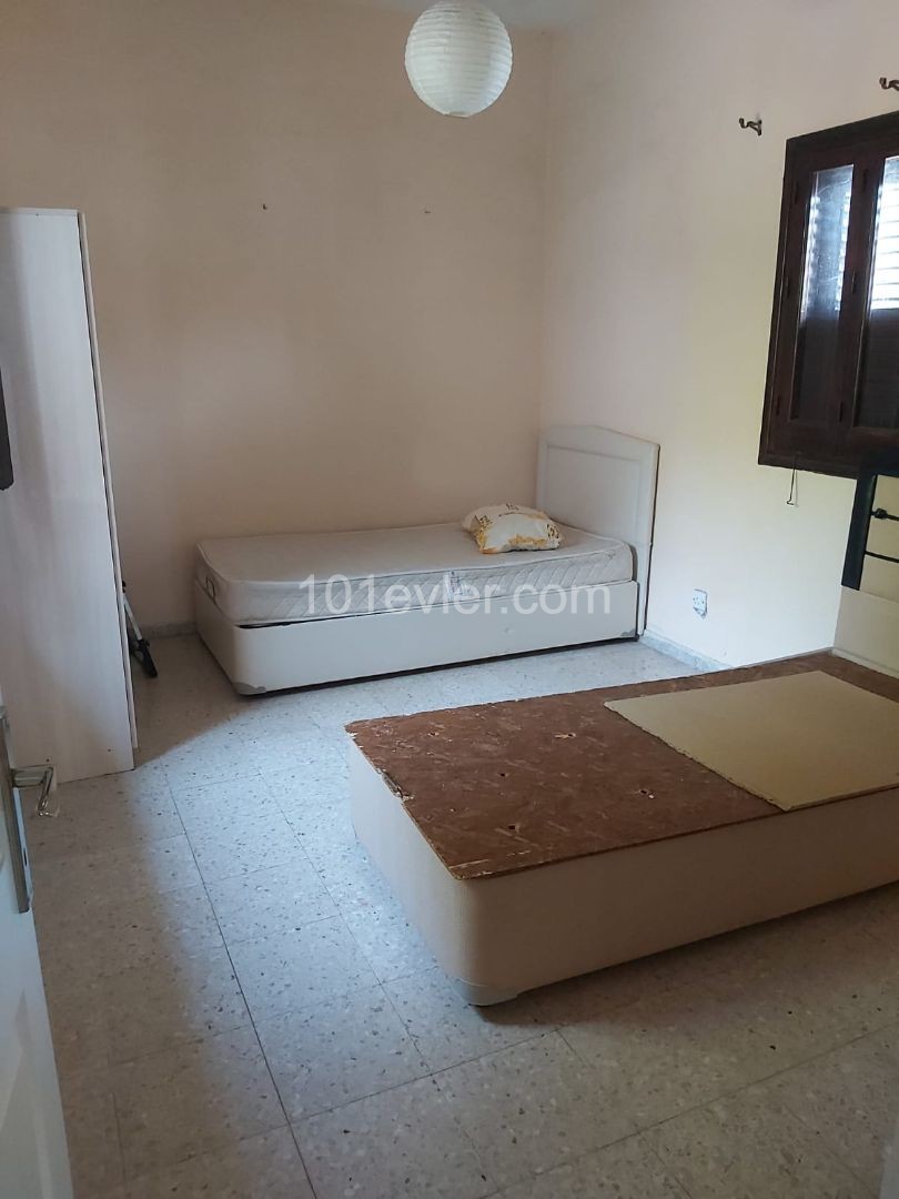 2+1 Detached House FOR SALE in Kyrenia Çatalkoy ** 