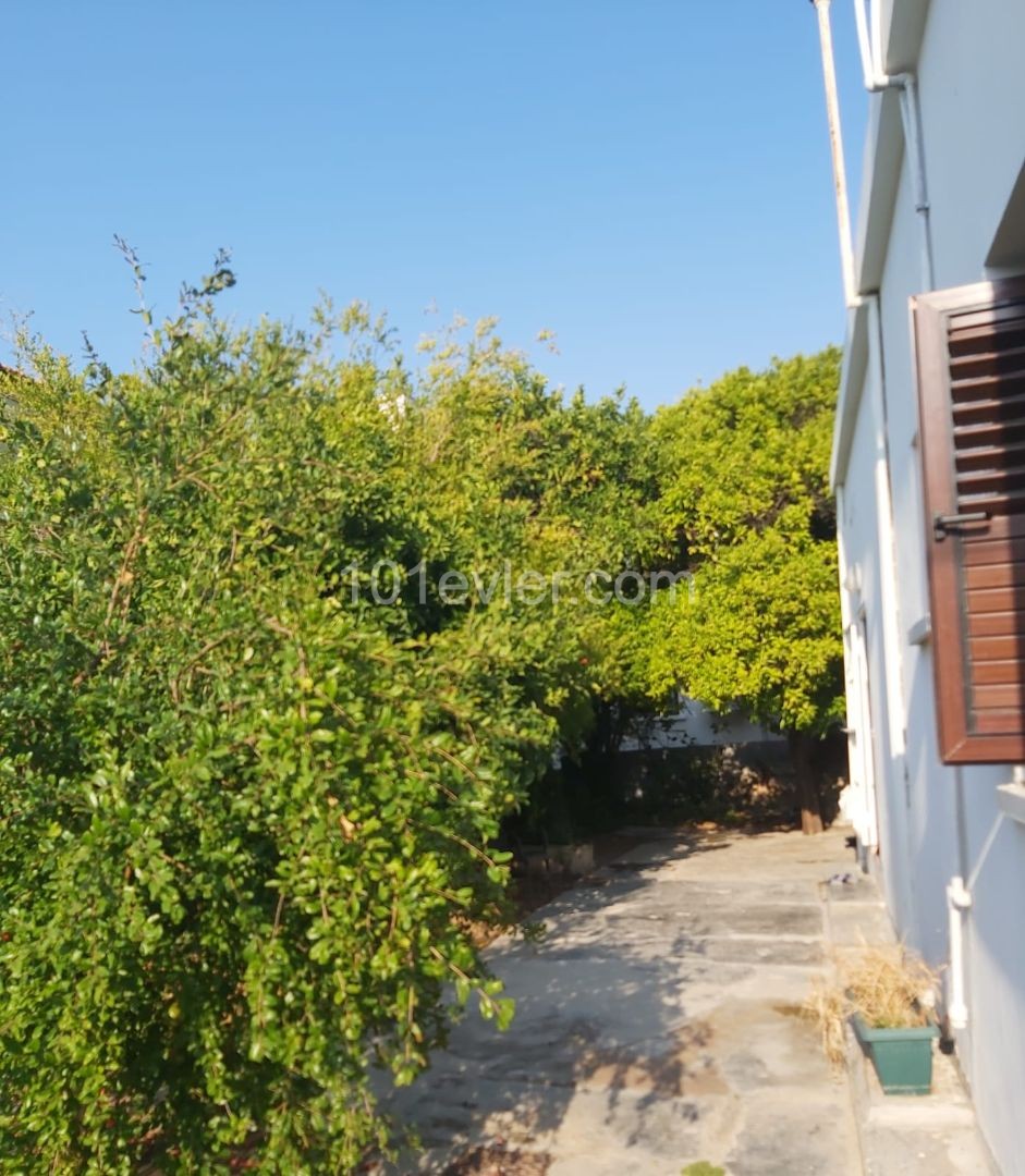 2+1 Detached House FOR SALE in Kyrenia Çatalkoy ** 