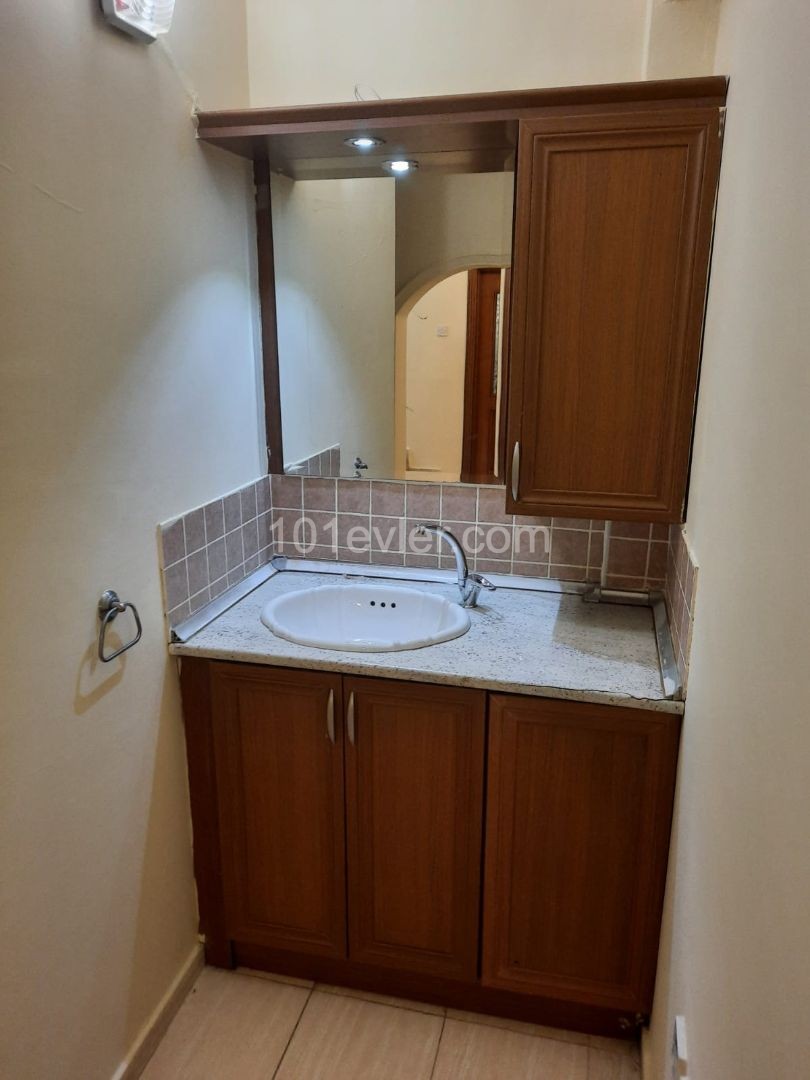 7-ROOM Villa for RENT in Edremit ** 