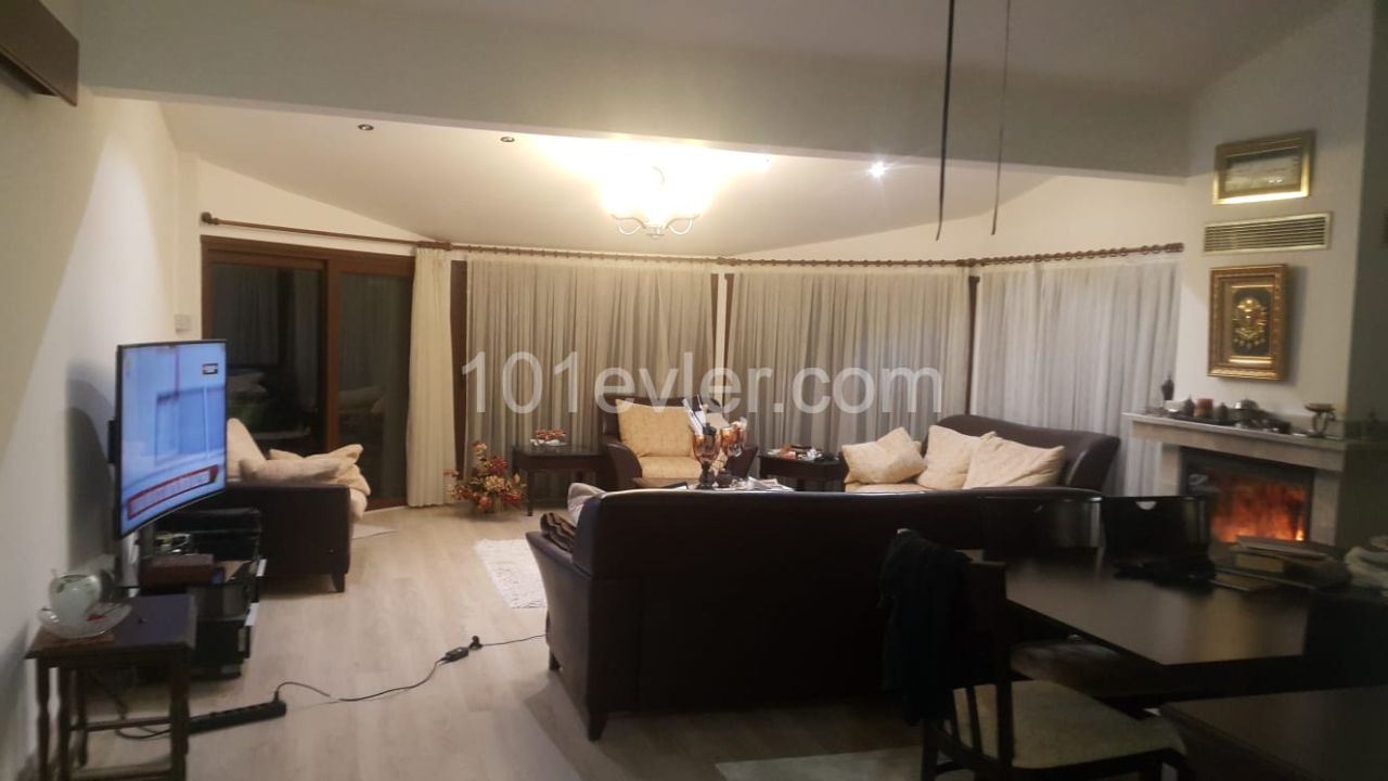 Kyrenia Ozankoyde 3+1 Villa with Pool, Garden FOR SALE ** 