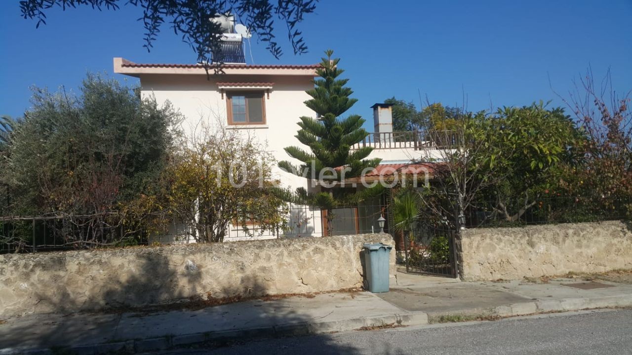 Kyrenia Ozankoyde 3+1 Villa with Pool, Garden FOR SALE ** 