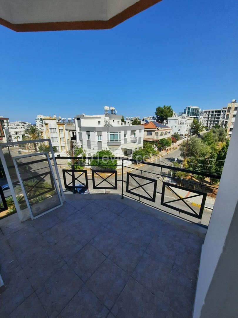 3 + 1 Apartments FOR SALE in the Center of Kyrenia ** 