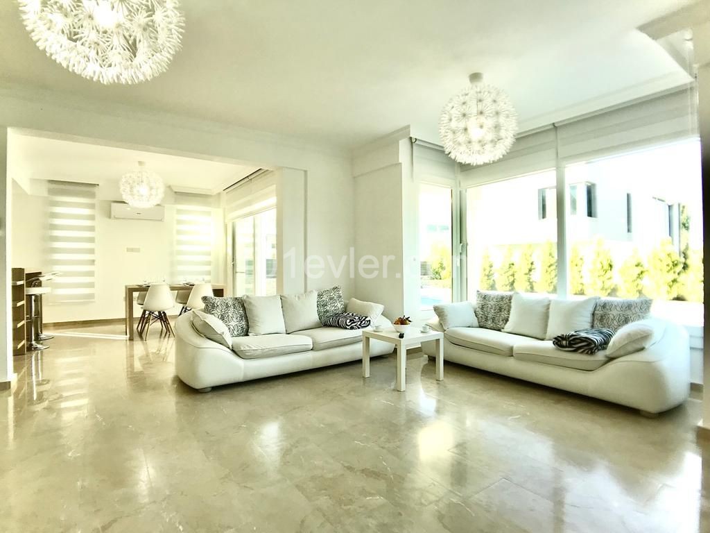 3+1 Villa with Pool and Garden for Rent in Alsancak ** 