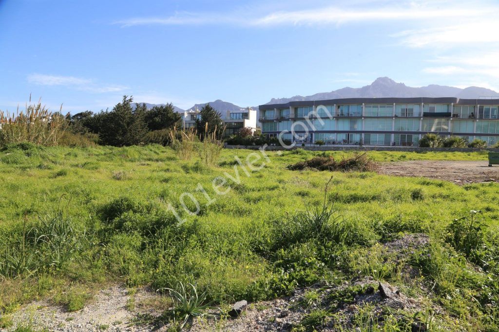 Residential Zoned Plot For Sale in Karaoğlanoğlu, Kyrenia