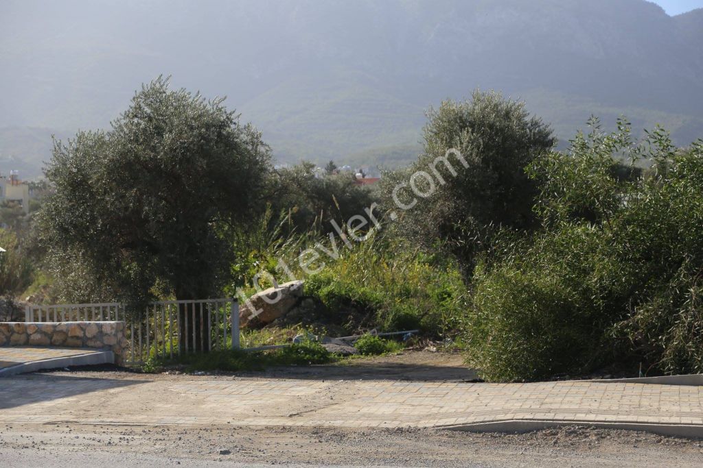 Residential Zoned Plot For Sale in Karakum, Kyrenia