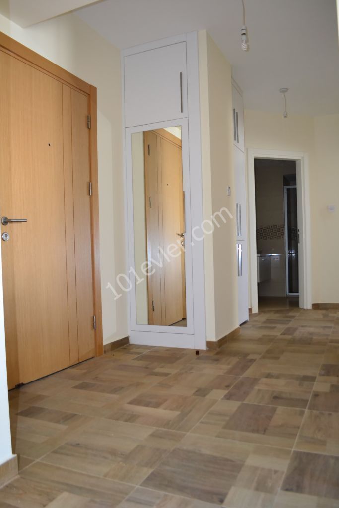 Flat To Rent in Girne Merkez, Kyrenia