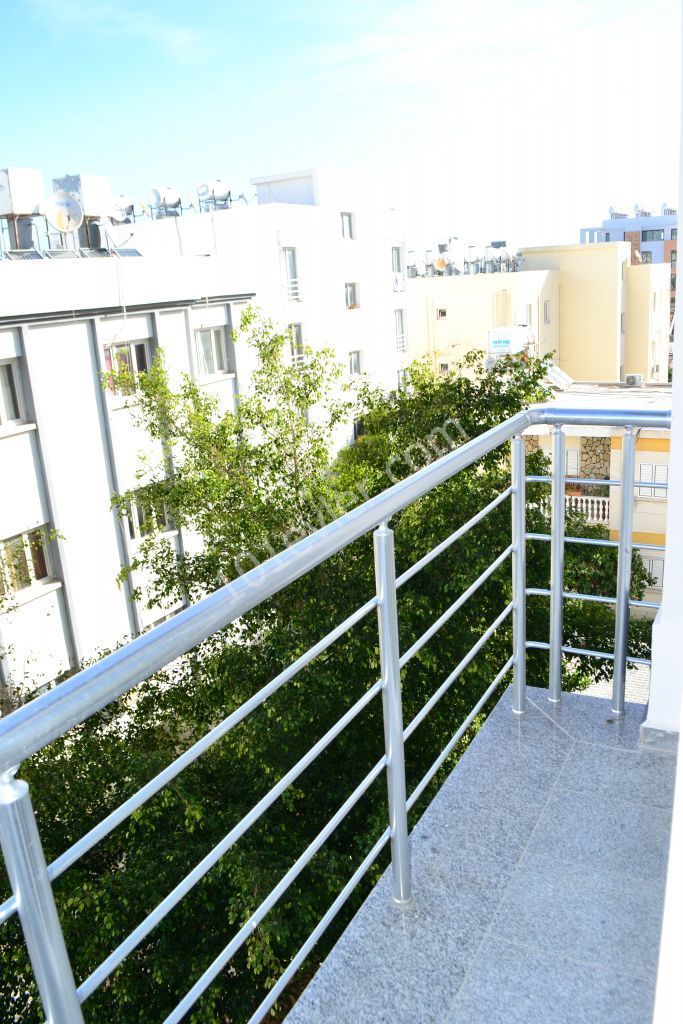 Flat To Rent in Girne Merkez, Kyrenia