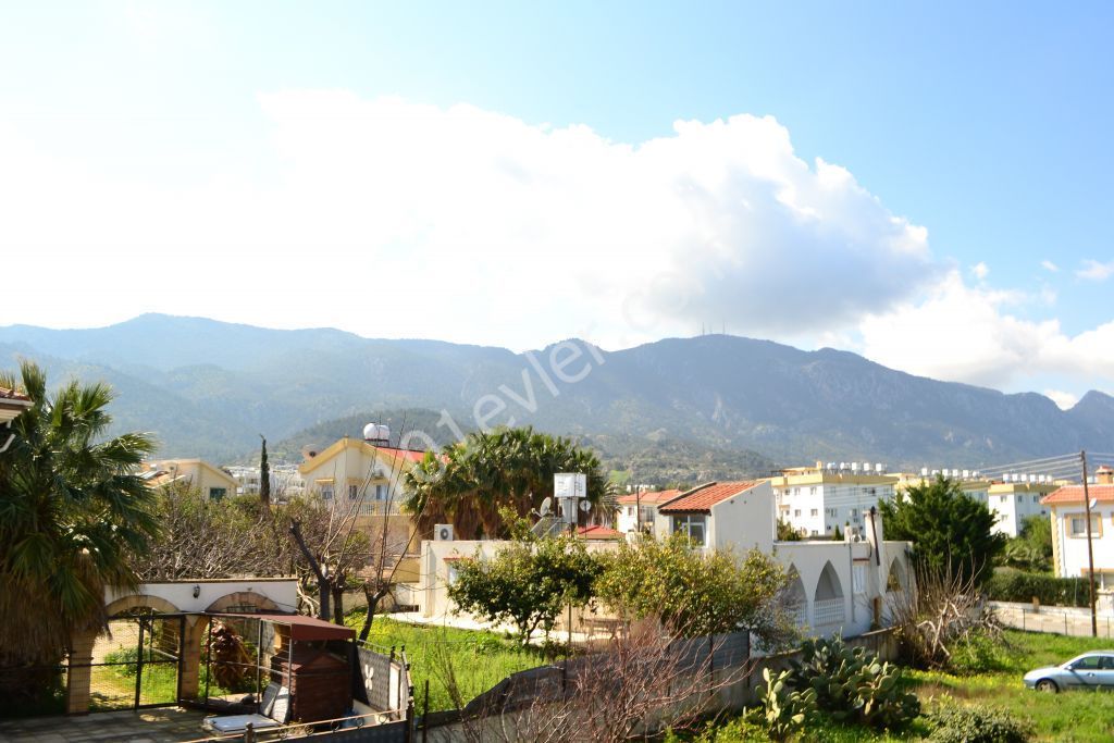 Girne Alsancakta SATILIK 3+1 daire ( ATAKARA market)