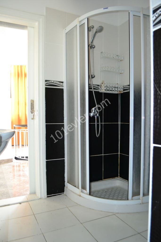 Detached House For Sale in Karaoğlanoğlu, Kyrenia