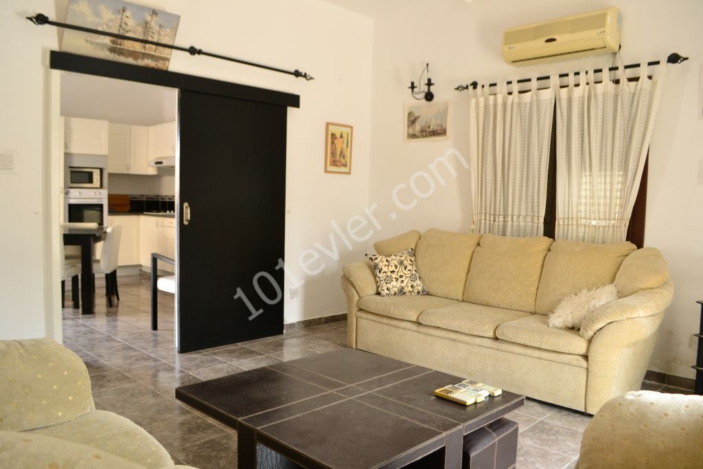 Detached House For Sale in Karaoğlanoğlu, Kyrenia