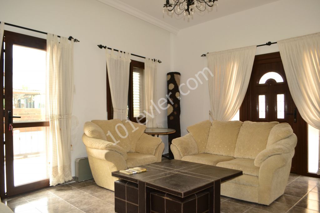 Detached House For Sale in Karaoğlanoğlu, Kyrenia