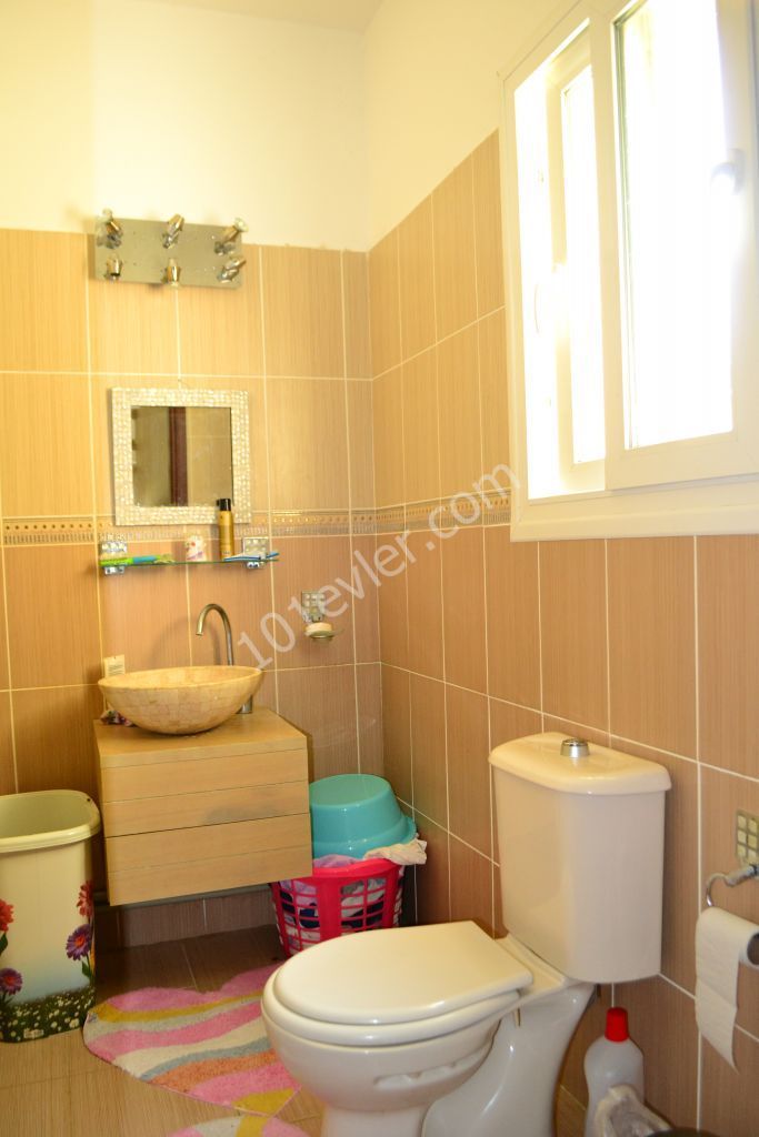 Girne Laptada 2+1 villa havuzlu