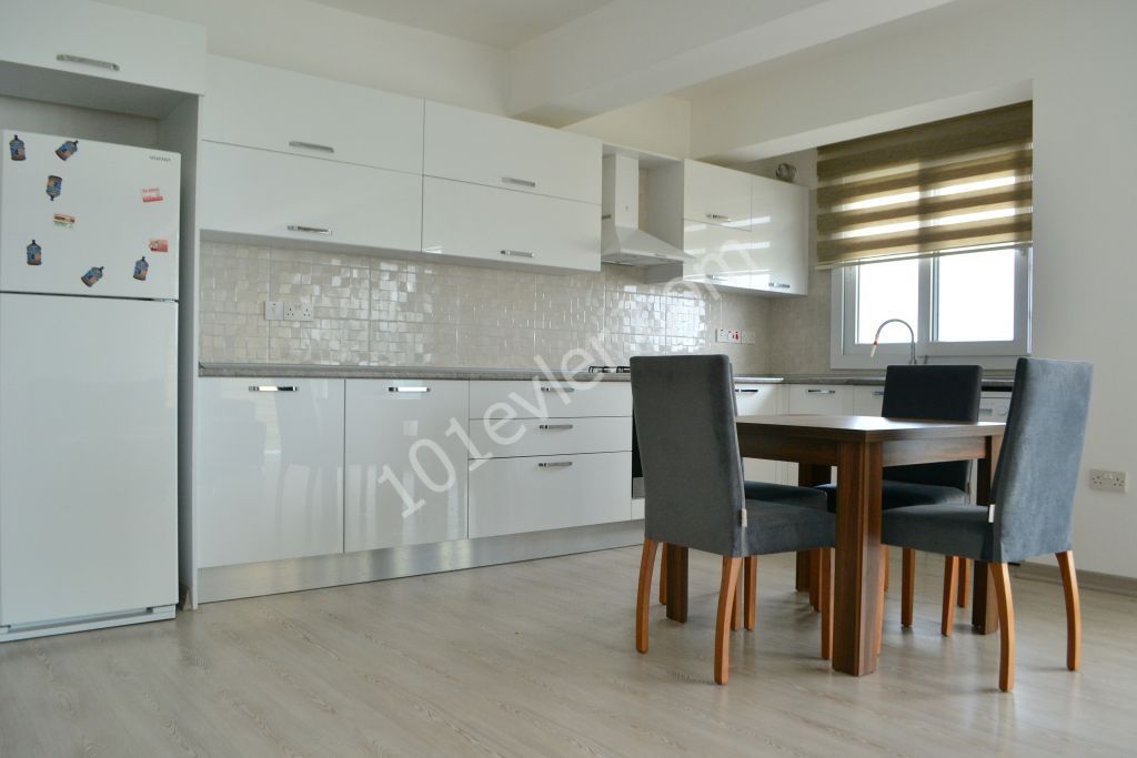 Girne merkez ( GLORIYA arkası) 2+1 daire, 90 m2