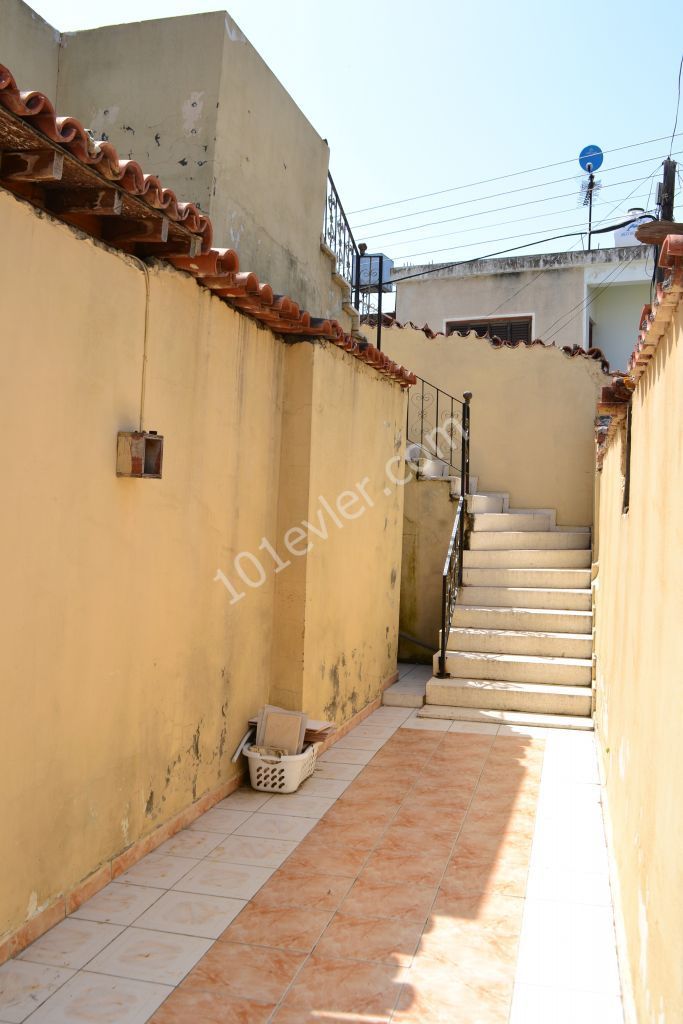 Complete Building For Sale in Karaoğlanoğlu, Kyrenia