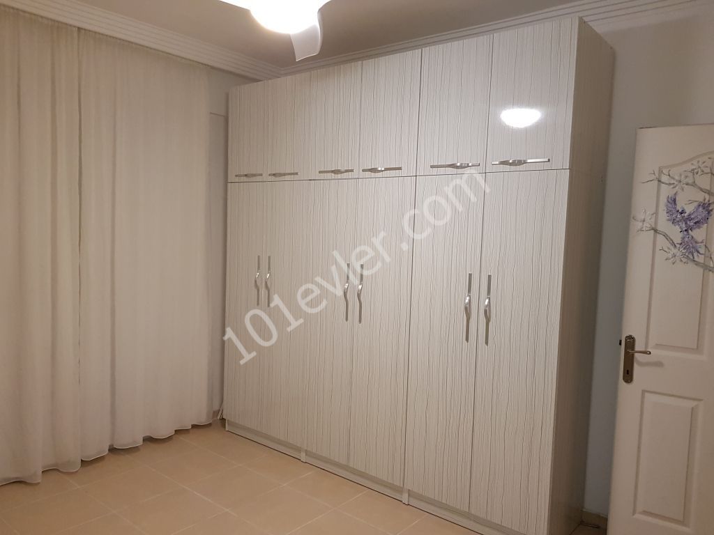 Girne Alsancak ( KAVANLAR siti) 3+1 daire tersaslı