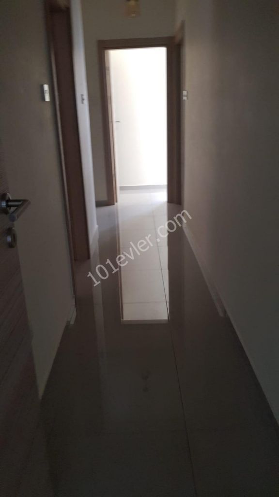 In Girne center 3+1 LÜX flat for rent