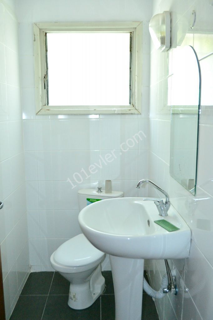 Flat For Sale in Girne Merkez, Kyrenia