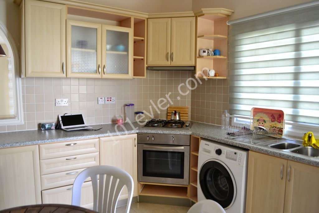 Flat To Rent in Girne Merkez, Kyrenia