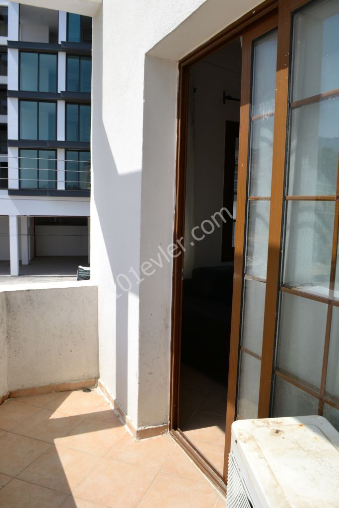 Flat To Rent in Girne Merkez, Kyrenia