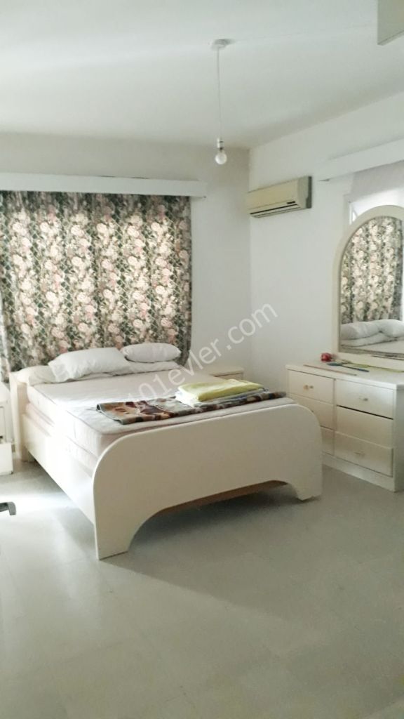 Flat For Sale in Girne Merkez, Kyrenia