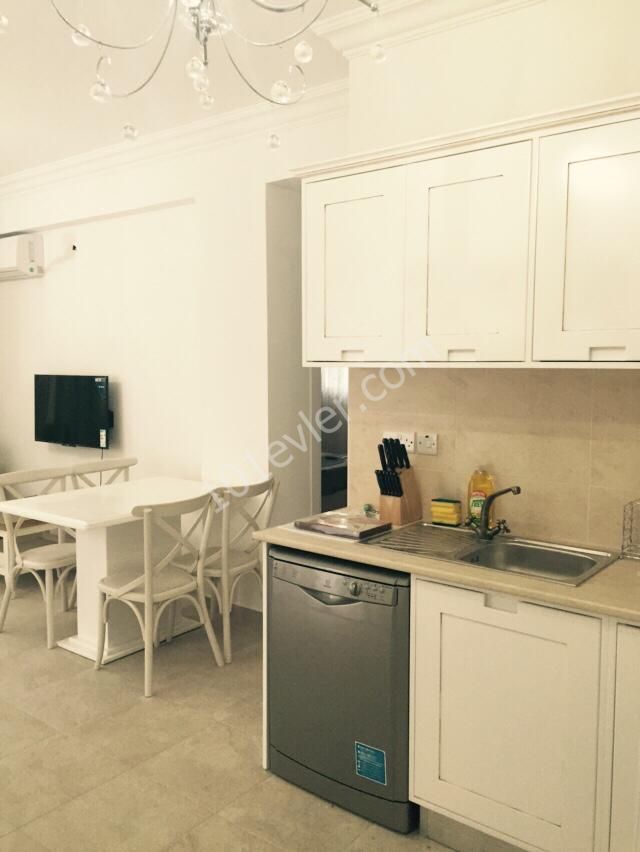 Flat To Rent in Karaoğlanoğlu, Kyrenia